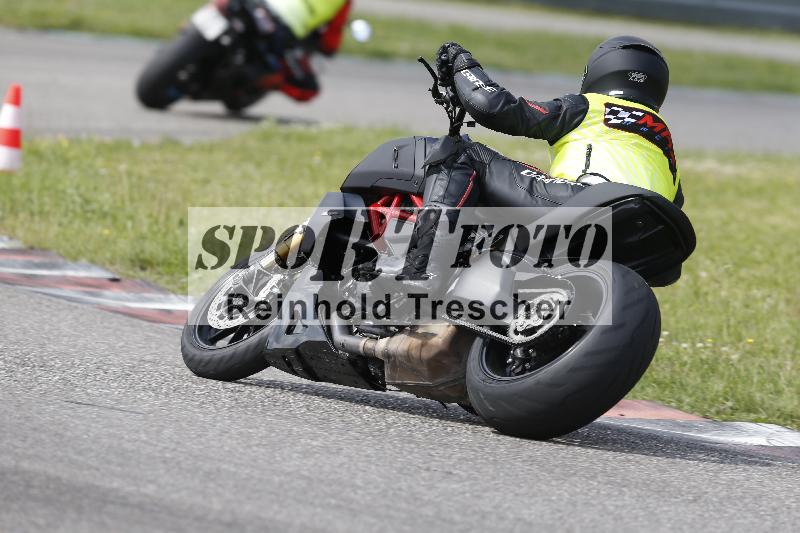 /15 13.05.2025 Max Racing ADR/Gruppe gruen/64